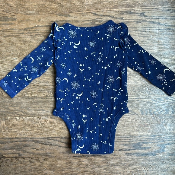 Old Navy Stars Ruffle Waffle Onesie and Pants Set, Size 3-6 Months - Picture 7 of 7